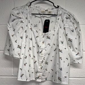 NWT Levi’s White Floral Crop Button Up Shirt - Size 2X